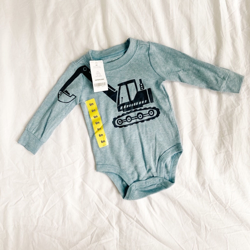 NWT—Carter’s Bodysuit